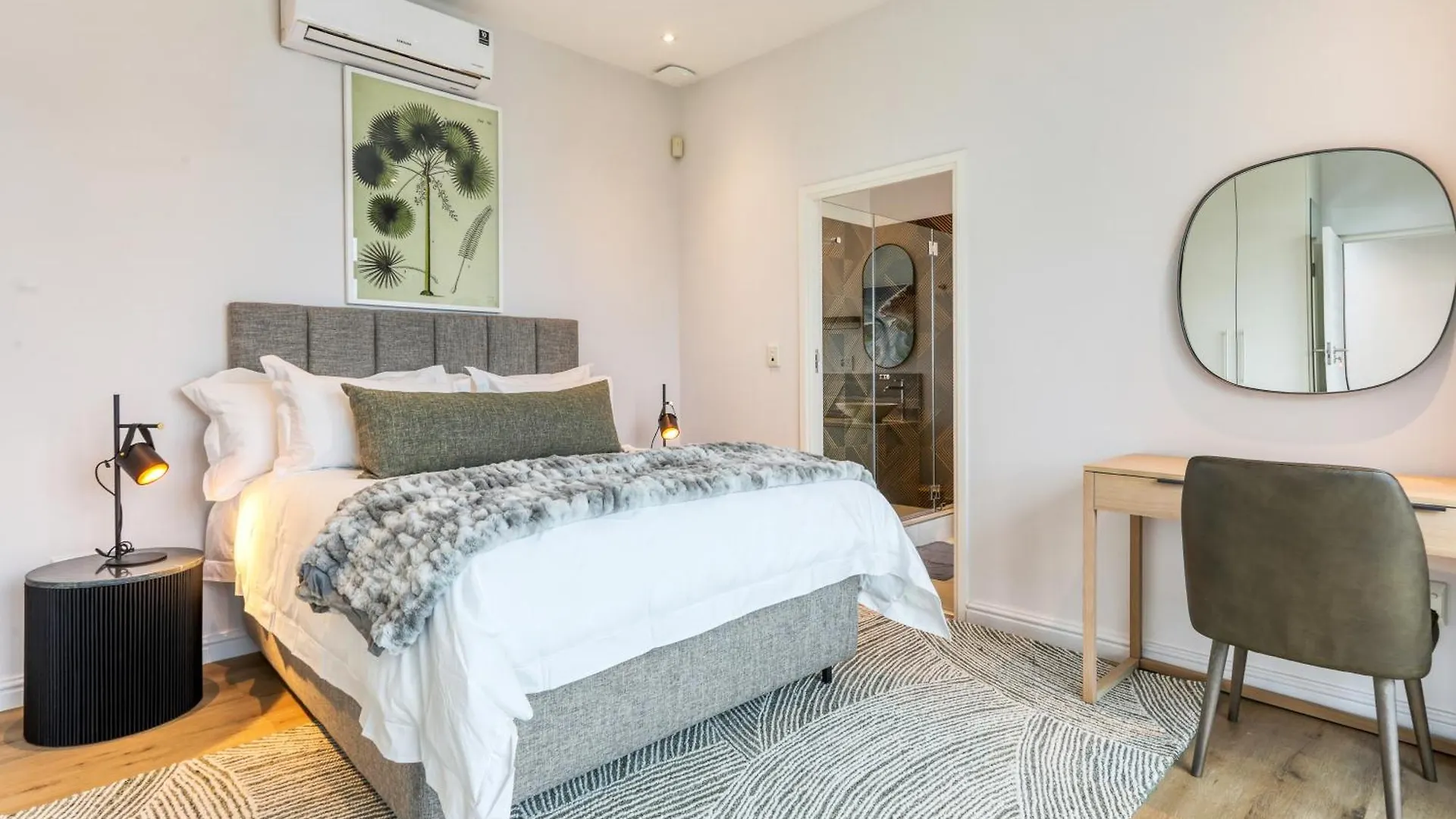 Vista Del Mare Camps Bay - 3 Min Walk To Beach, Pool, View Cape Town 0*,