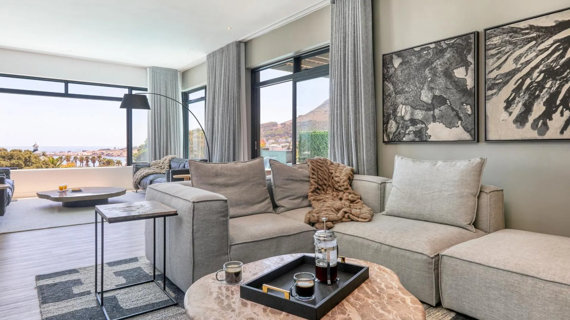 Vista Del Mare Camps Bay - 3 Min Walk To Beach, Pool, View Cape Town 0*,