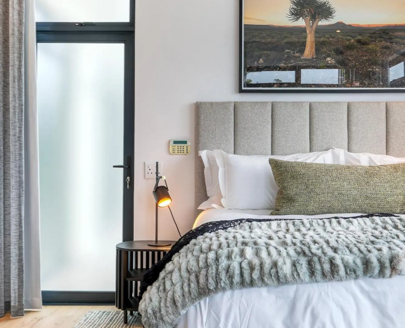 Vista Del Mare Camps Bay - 3 Min Walk To Beach, Pool, View Cape Town South Africa