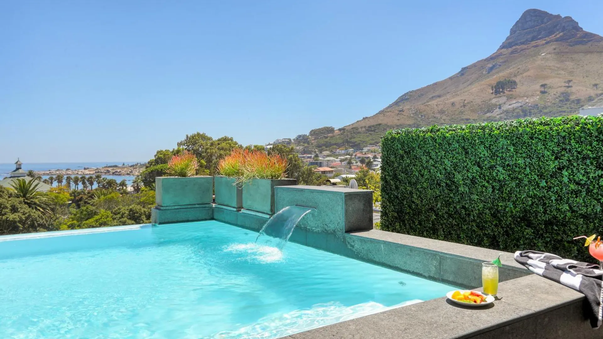 Vista Del Mare Camps Bay - 3 Min Walk To Beach, Pool, View Cape Town Villa
